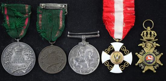 Captain Walter Kerr. A collection of medals including Royal Canadian Humane Association 1909